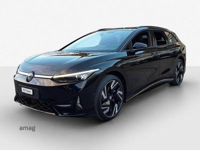 Grenadill black metallic Gebraucht 2025 VW ID.7 GTX Kombi | CHF 69’900 (Fairer Preis)