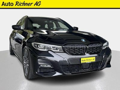 Schwarz Gebraucht 2021 BMW 330 Shadowline Kombi | CHF 33’800
