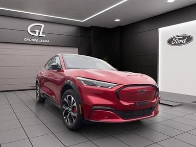 Neu Ford Mustang Mach-E Premium 272 kW (371 PS) 2025 Rot SUV
