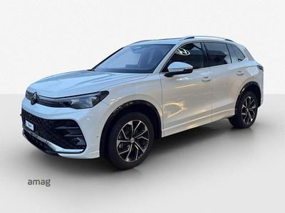 Oryxwhite perlmutteffekt Gebraucht 2024 VW Tiguan R-line SUV | CHF 43’990 (Fairer Preis)