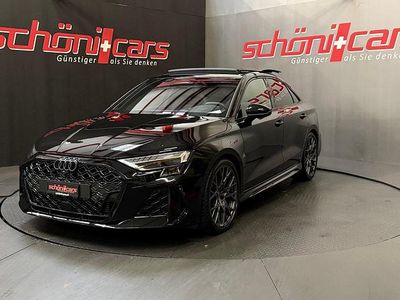 Grau Neu 2025 Audi RS3 Ambiente Limousine | CHF 69’790