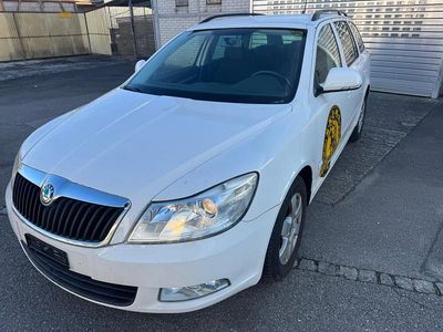 Gebraucht 2013 Skoda Octavia Ambition Kombi | CHF 2’990