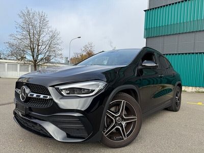 Mercedes GLA200