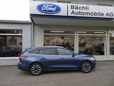 gebraucht Ford Focus SW 1.0 SCTi 125 PS Titanium Style