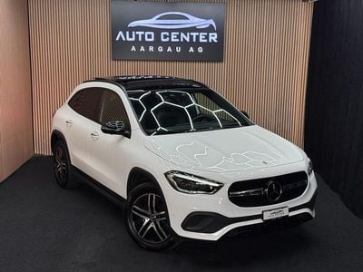Mercedes GLA220
