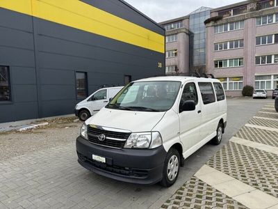 gebraucht Toyota HiAce D-4D Van SWB