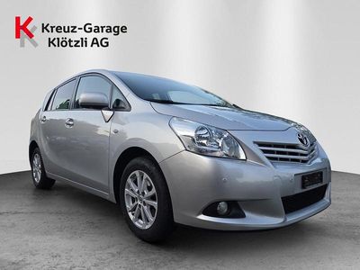 Silber Gebraucht 2011 Toyota Verso Luna Van / Kleinbus | CHF 10’800 (Etwas zu teuer)