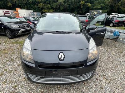 Gebraucht 2011 Renault Grand Scénic III Van / Kleinbus | CHF 3’990 (Etwas zu teuer)
