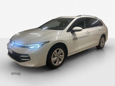 Pure white uni Gebraucht 2025 VW Golf VIII Life Kombi | CHF 39’900