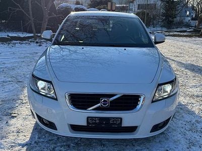 Gebraucht 2009 Volvo V50 Momentum Kombi | CHF 4’990 (Teuer)