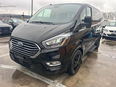 Gebraucht 2019 Ford Tourneo Custom Titanium Van | CHF 16’500 (Etwas zu teuer)
