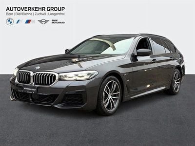 Grau Gebraucht 2022 BMW 520 Shadowline Kombi | CHF 39’900 (Teuer)