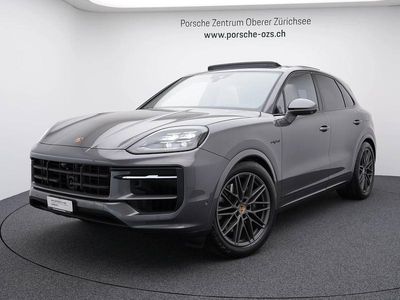 Grau Gebraucht 2023 Porsche Cayenne SUV | CHF 109’900 (Teuer)