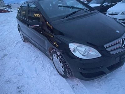 Gebraucht 2009 Mercedes B180 Van / Kleinbus | CHF 2’900