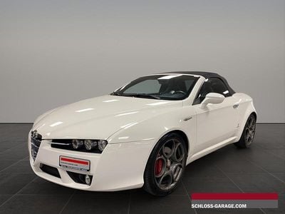 Weiss Gebraucht 2011 Alfa Romeo Spider Cabrio | CHF 21’900 (Fairer Preis)