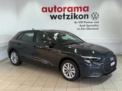 Gray Gebraucht 2025 Audi A3 Sportback e-tron Attraction Kleinwagen | CHF 30’750 (Guter Preis)