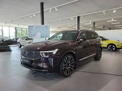 Neu (2026) Volvo XC90 Ultra 455 PS | Etwas zu teuer