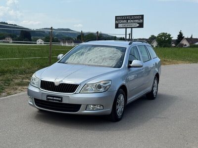 Gebraucht 2009 Skoda Octavia Elegance Kombi | CHF 6’900 (Etwas zu teuer)