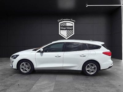 Weiss Gebraucht 2020 Ford Focus Cool & Connect Kombi | CHF 19’970 (Etwas zu teuer)