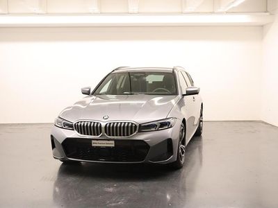 Grau Gebraucht 2024 BMW 330 Comfort Edition Kombi | CHF 56’900 (Etwas zu teuer)