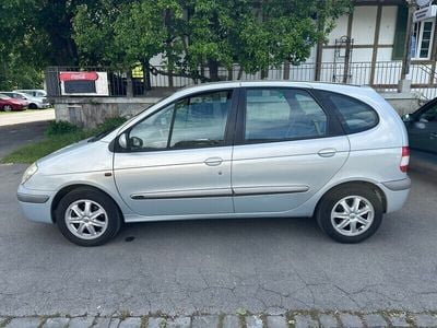 Gebraucht 2002 Renault Scénic Van / Kleinbus | CHF 500