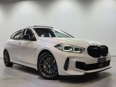 Weiss Gebraucht 2022 BMW M135 M Performance Kleinwagen | CHF 27’900 (Fairer Preis)