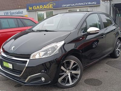 Schwarz Gebraucht 2016 Peugeot 208 Style Kleinwagen | CHF 12’400 (Teuer)