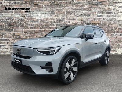 Grau Gebraucht 2023 Volvo XC40 Plus SUV | CHF 41’400 (Fairer Preis)