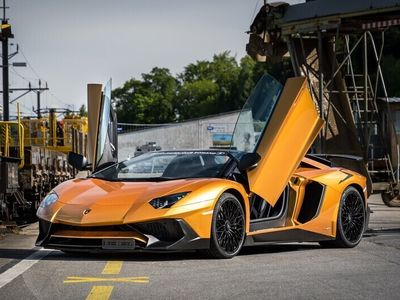 Lamborghini Aventador