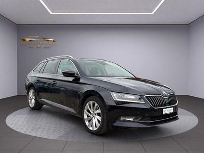 Gebraucht 2016 Skoda Superb LAURIN & KLEMENT Kombi | CHF 13’999 (Superpreis)