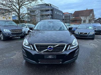 Gebraucht 2010 Volvo XC60 Momentum SUV | CHF 12’900 (Etwas zu teuer)