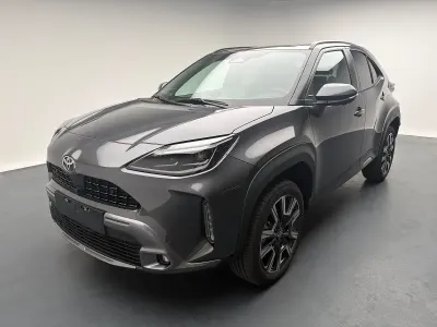 Neu (2026) Toyota Yaris Cross Premium 131 PS | Etwas zu teuer
