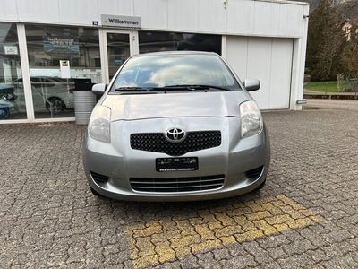 gebraucht Toyota Yaris 1.0 Linea Luna