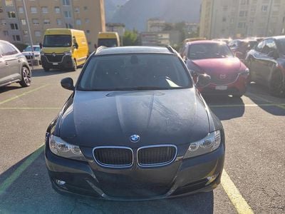 Gebraucht 2011 BMW 318 Kombi | CHF 4’950