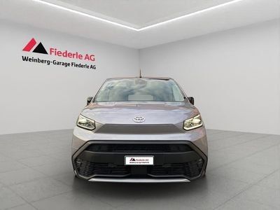 Silber Neu 2025 Toyota Proace Verso City Kombi | CHF 46’640 (Etwas zu teuer)