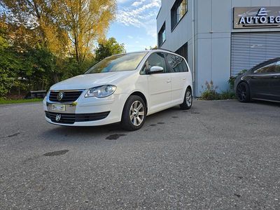Gebraucht 2010 VW Touran Trendline Van / Kleinbus | CHF 4’900 (Fairer Preis)