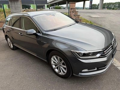 Gebraucht VW Passat Highline 240 PS (176 kW) 2015 Kombi