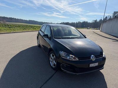 Gebraucht VW Golf VII Comfortline 150 PS (110 kW) 2016