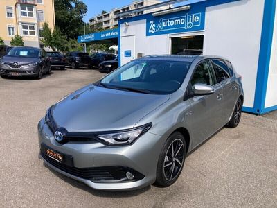 Toyota Auris Hybrid