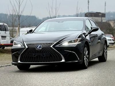 Gebraucht 2021 Lexus ES300H Limousine | CHF 20’900