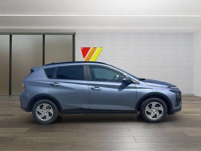 Neu Hyundai Bayon 101 PS (74 kW) 2025 Blau SUV