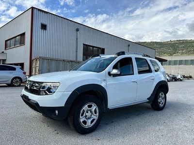 Gebraucht 2015 Dacia Duster Lauréate | CHF 3’200 (Superpreis)