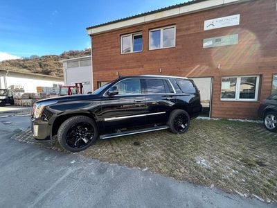 Gebraucht 2016 Cadillac Escalade SUV | CHF 44’400 (Teuer)