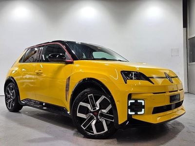 Gelb Gebraucht 2024 Renault R5 Iconic Kleinwagen | CHF 29’800 (Guter Preis)