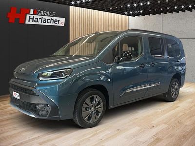 Blau Neu 2025 Toyota Proace Verso City Kombi | CHF 47’650 (Etwas zu teuer)