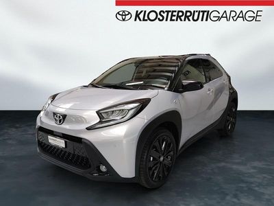 Neu Toyota Aygo X Edition 72 PS (52 kW) 2025 Silber SUV