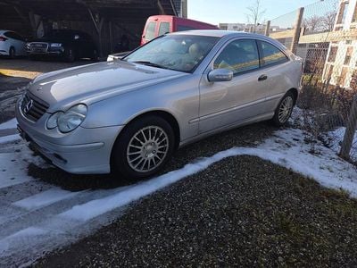 Gebraucht Mercedes C180 143 PS (105 kW) 2003