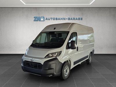 Neu Toyota Proace Active 140 PS (102 kW) 2026 Van / Kleinbus