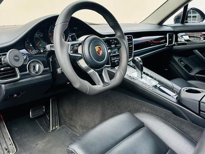 Porsche Panamera 4S