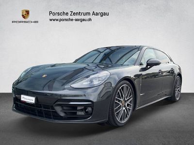 Porsche Panamera 4